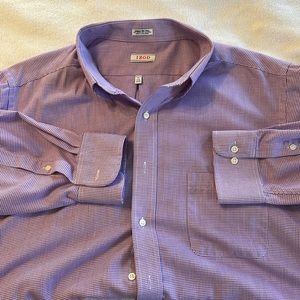 Men’s Izod long sleeve wrinkle free twill shirt